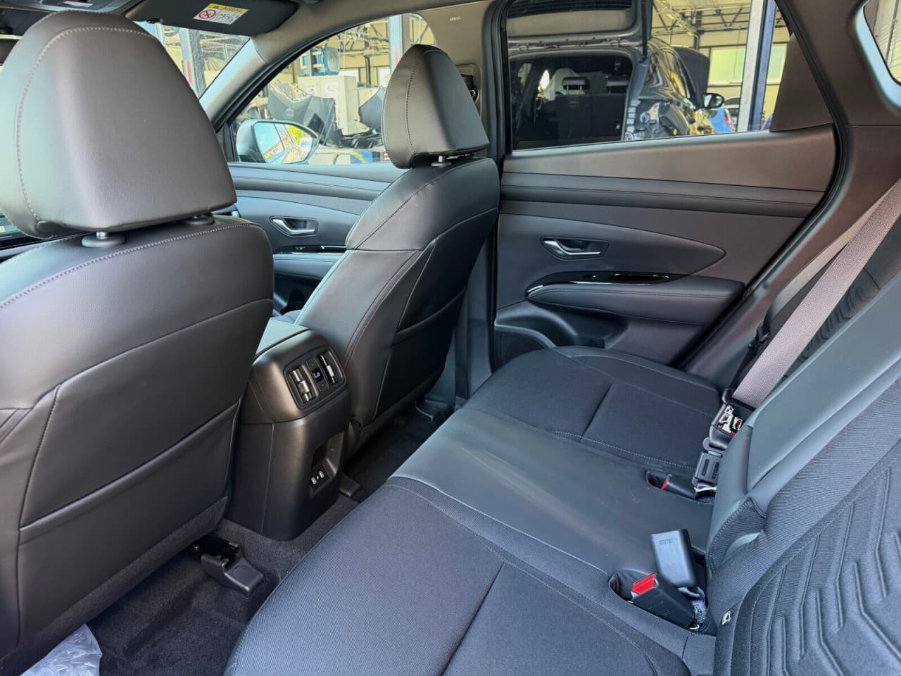 Hyundai Tucson - zdjęcie 13
