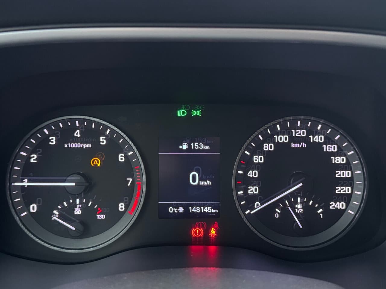 Hyundai Tucson - zdjęcie 14